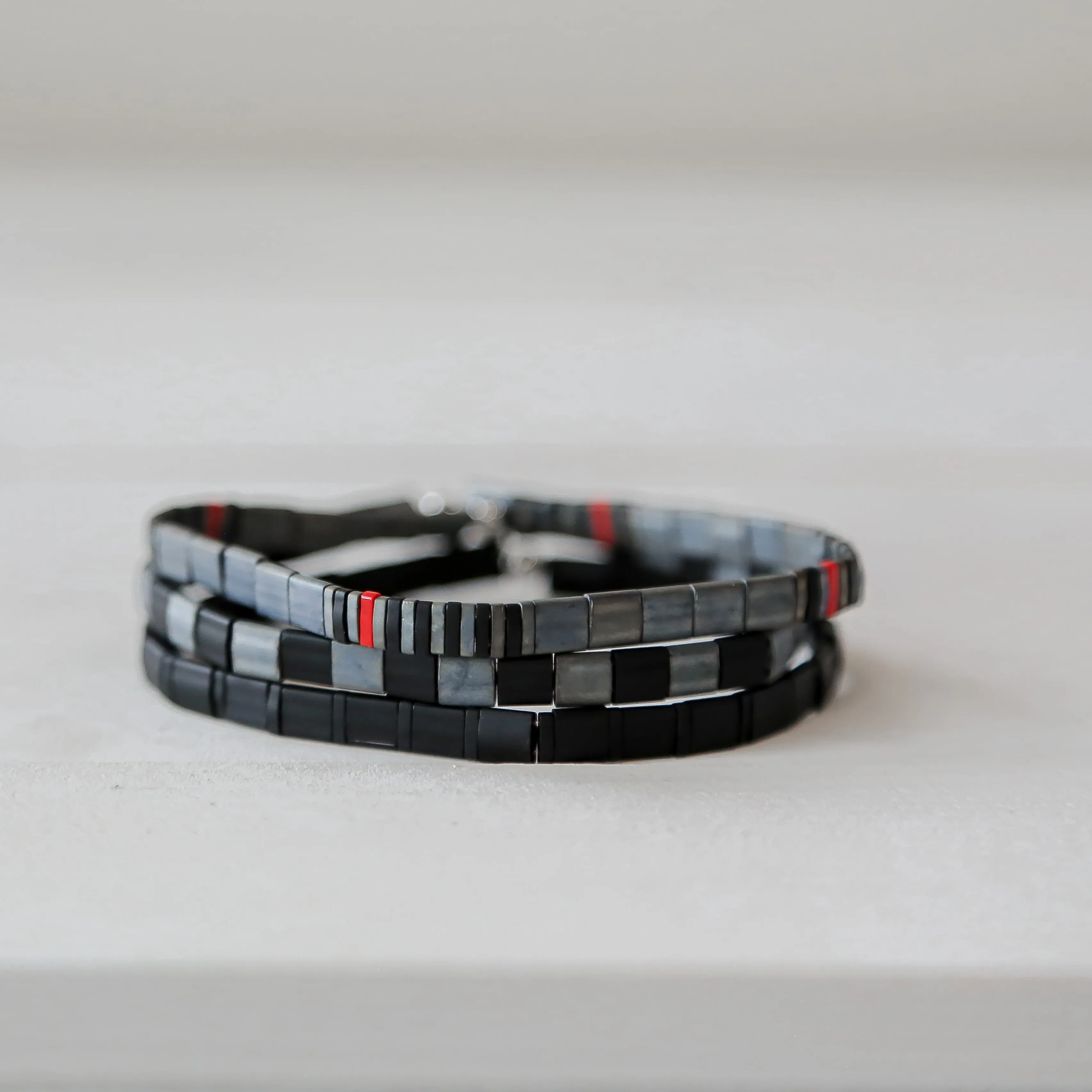 THIN RED LINE in Gray - FIREFIGHTER BRACELET